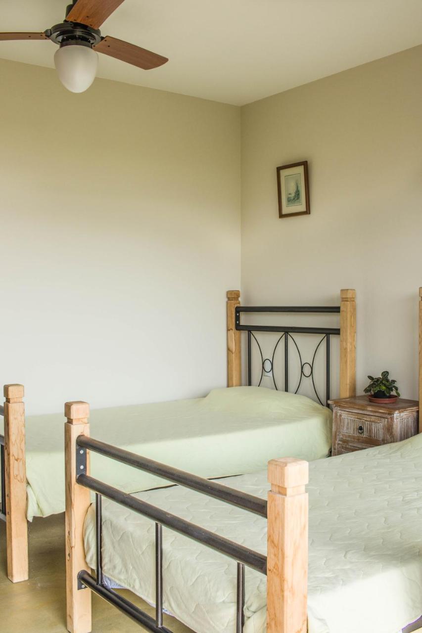 Casa Com Piscina E Incrivel Vista Para Lagoa Гаропаба Екстериор снимка